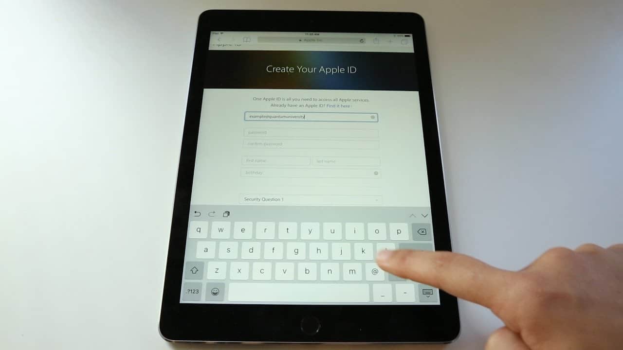 Create a New Apple ID - Video Tutorial
